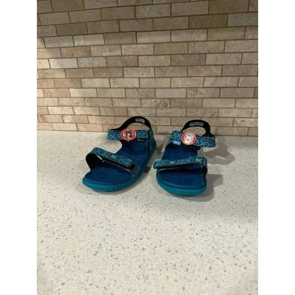 Native‎ x Disney sandals Moana Hei Hei  b16